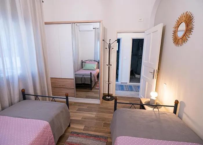 Maria - Seashore Serenity At Kalymnos Myrties