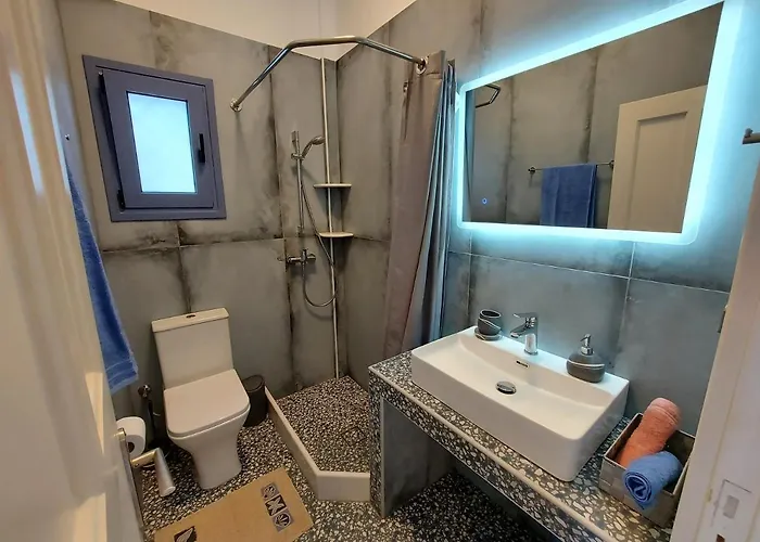 Feriehus Maria - Seashore Serenity At Kalymnos Myrties