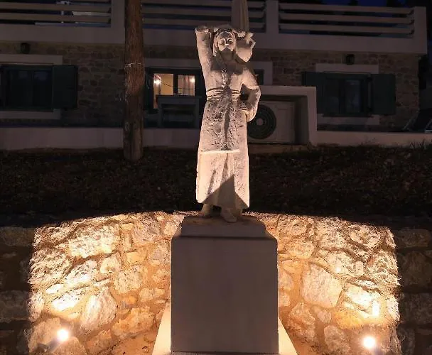 Feriehus Maria - Seashore Serenity At Kalymnos Myrties